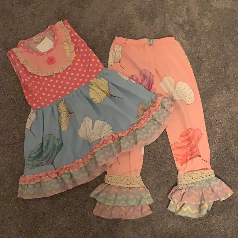 Lulu and Tutu Pink and Floral Ruffle Pant Outfit Size 5 - 6 years